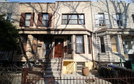 232 N Henry St, Greenpoint, NY 11222